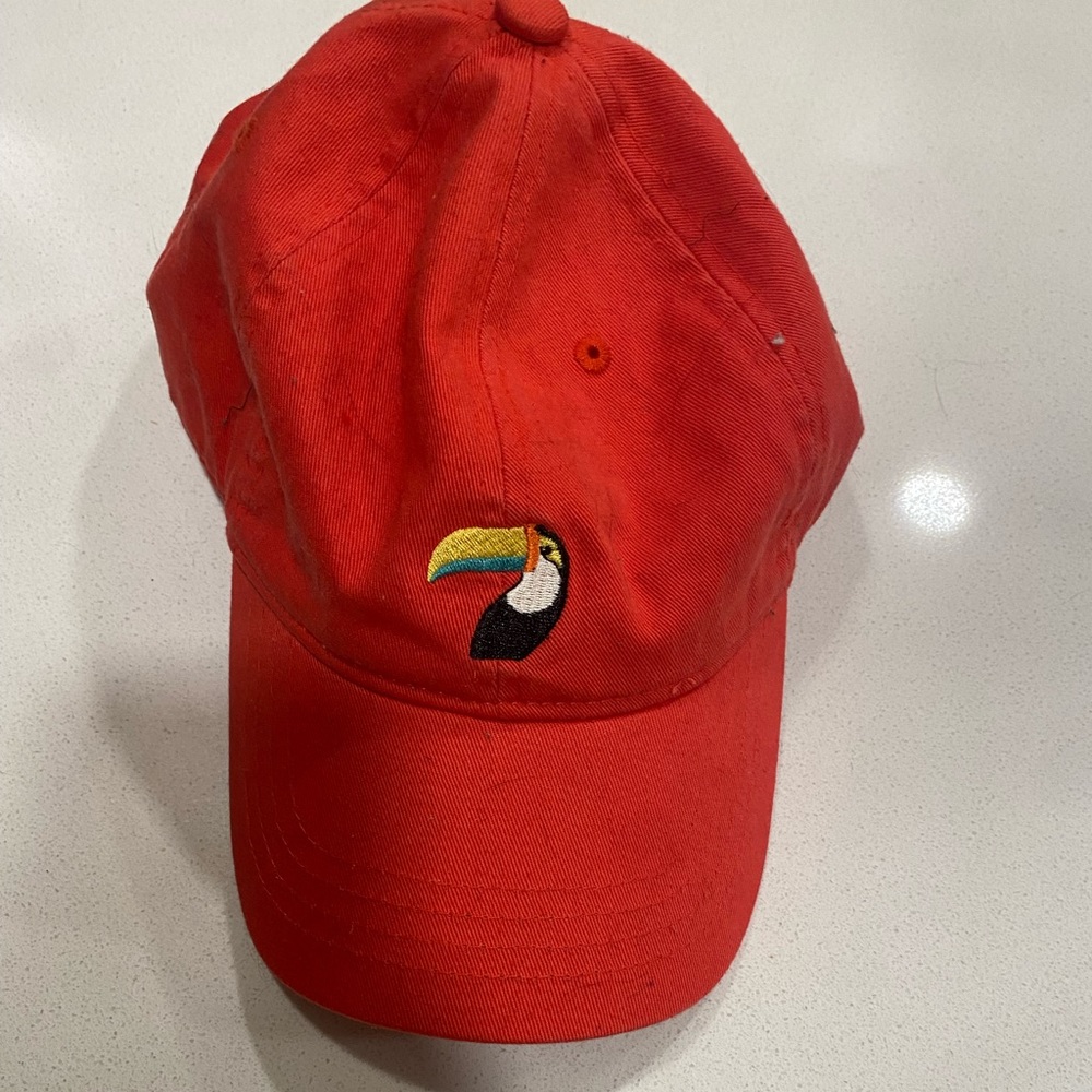 Red toucan dad hat